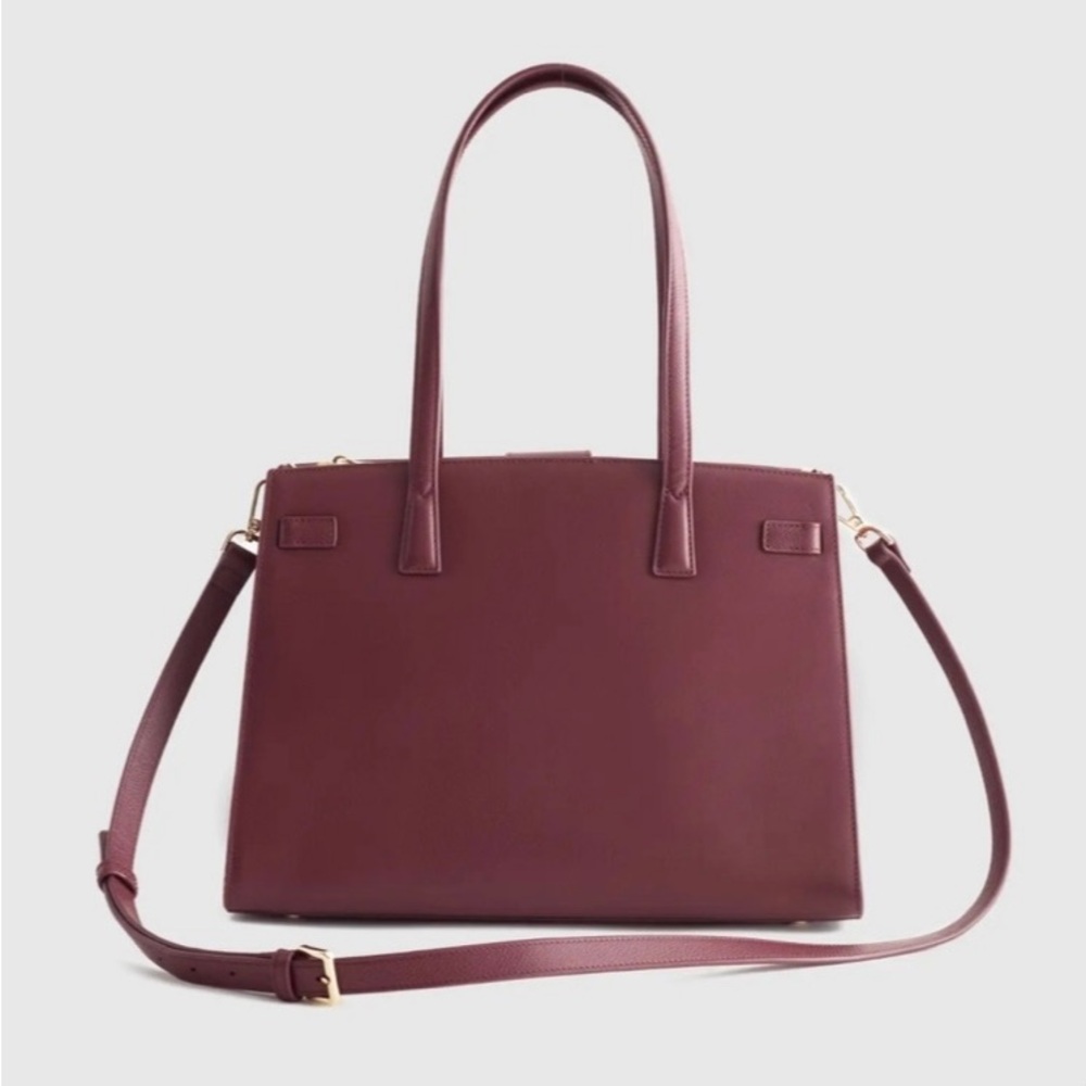 Quince Triple Compartment Leather Shoulder Bag